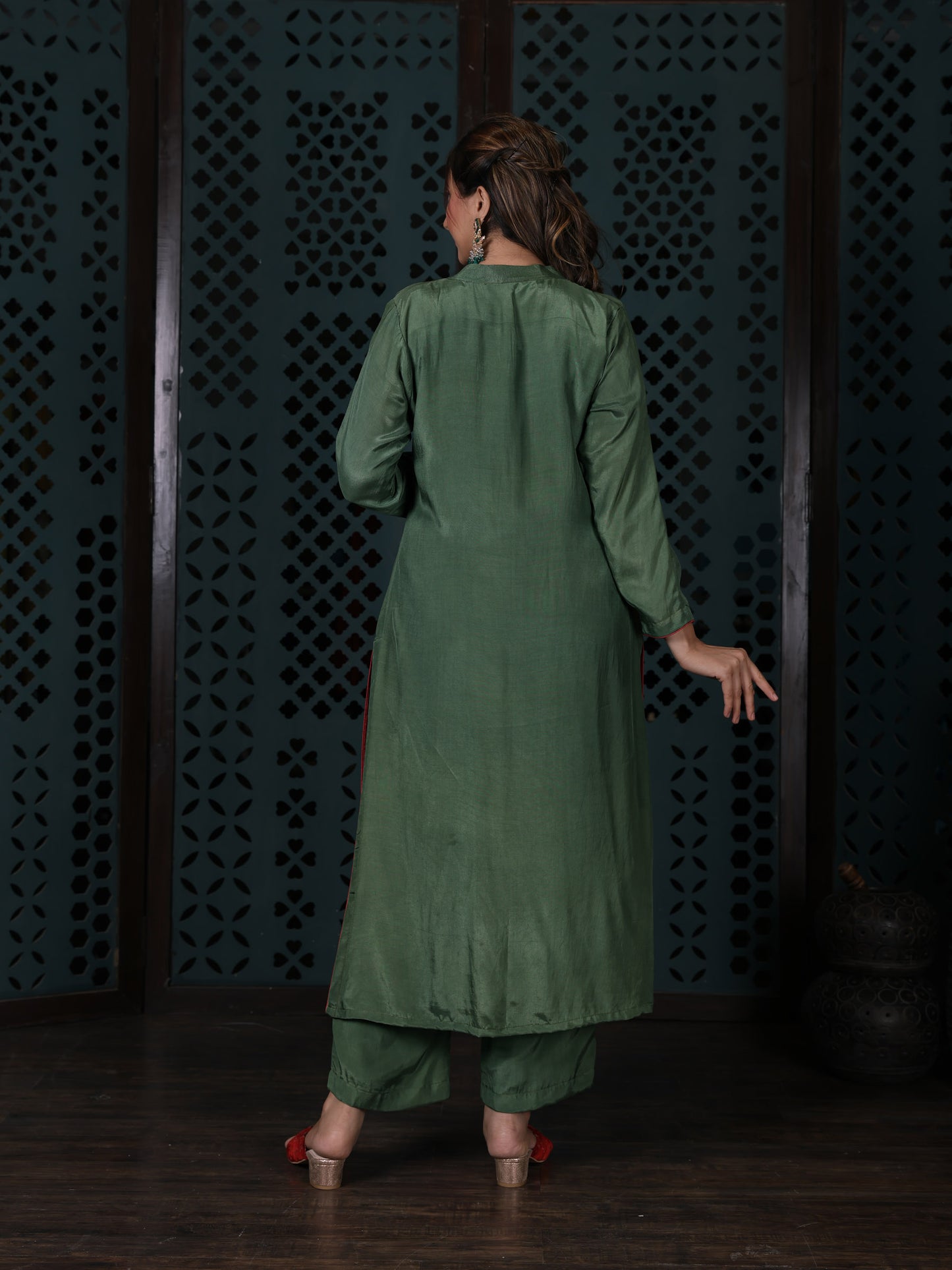 Olive Green Straight Kurta Set With Pants & Dupatta