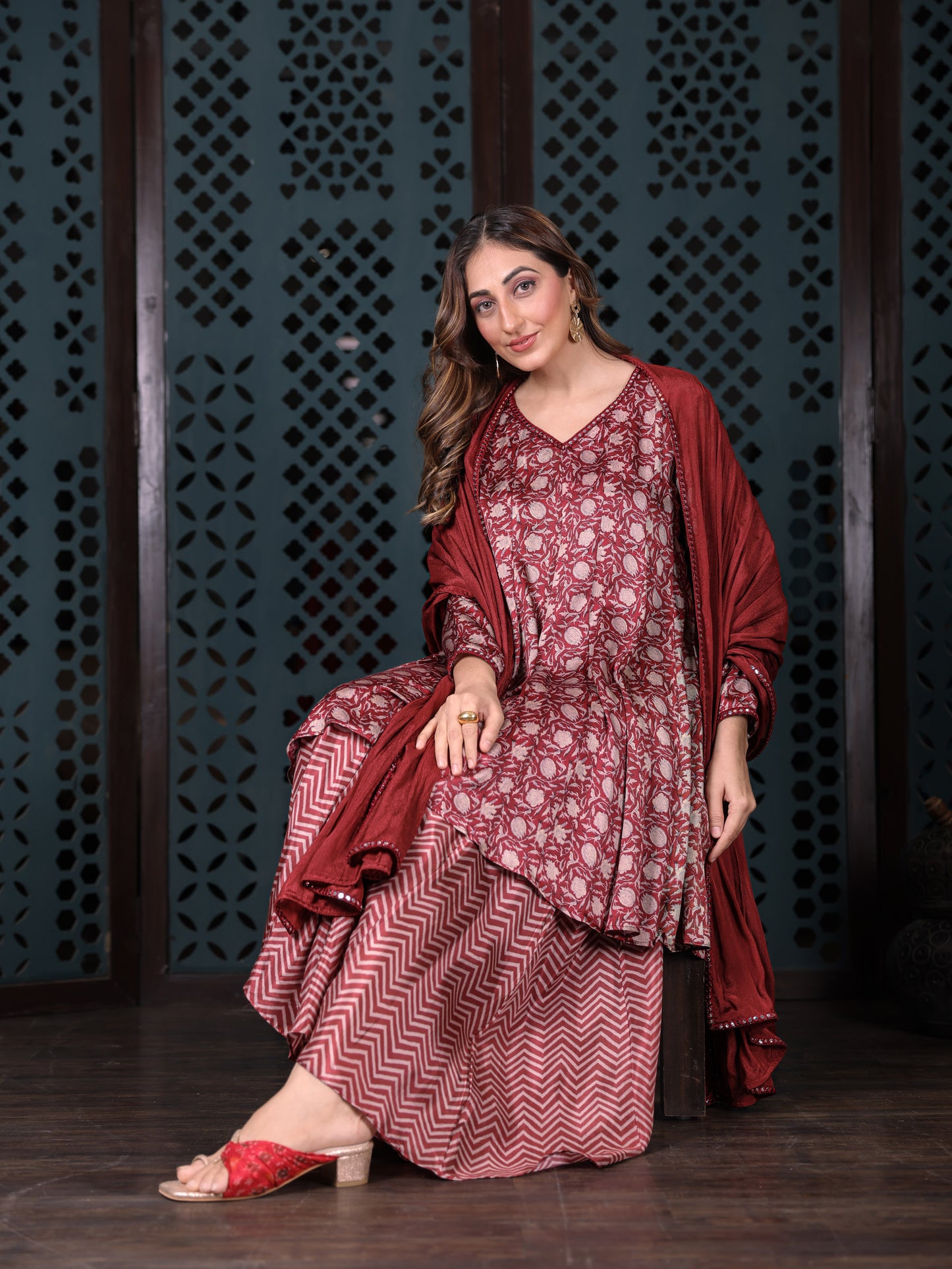Maroon Floral Kurta Set With Flared Palazzo And Plain Solid Dupatta
