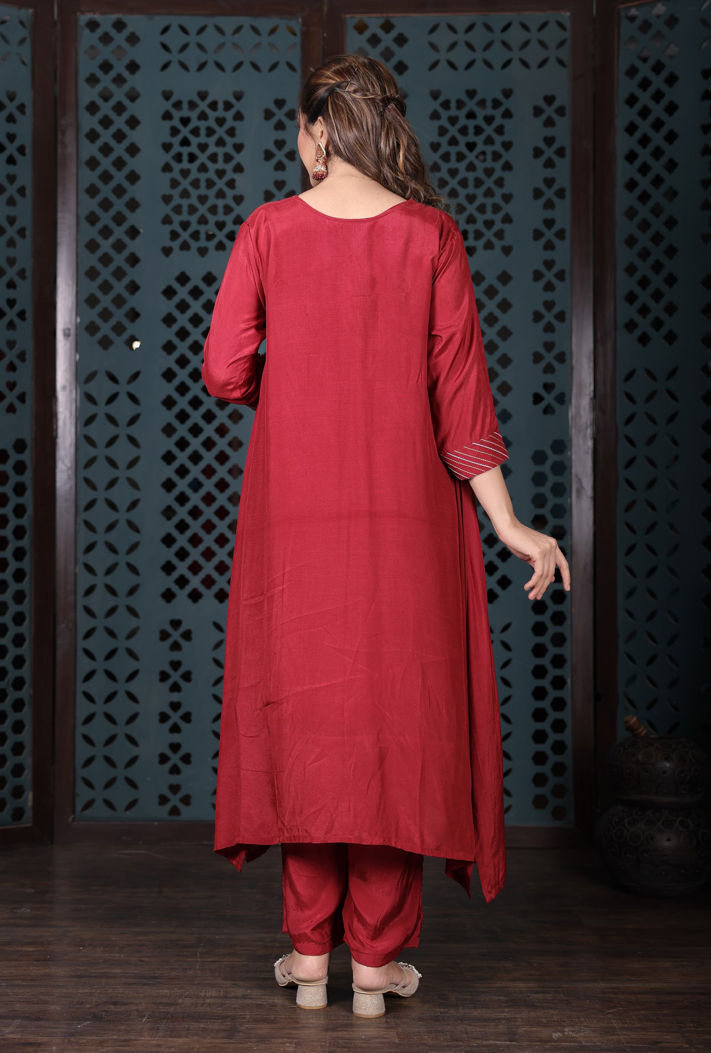 Crimson Red Cotton Kurta Set With Printed Dupatta