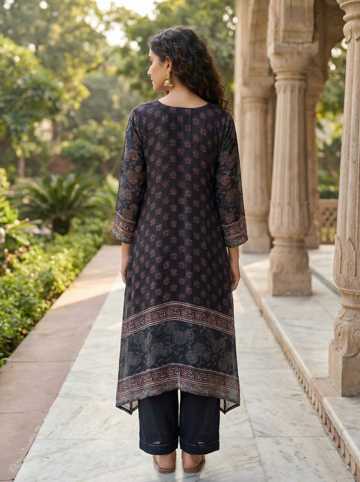 Ornate Hand-Embroidered Yoke Kurta Set