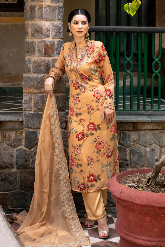 Floral Hand Embroidered Muslin Kurta Set