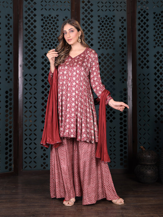 Maroon Floral Kurta Set With Flared Palazzo And Plain Solid Dupatta