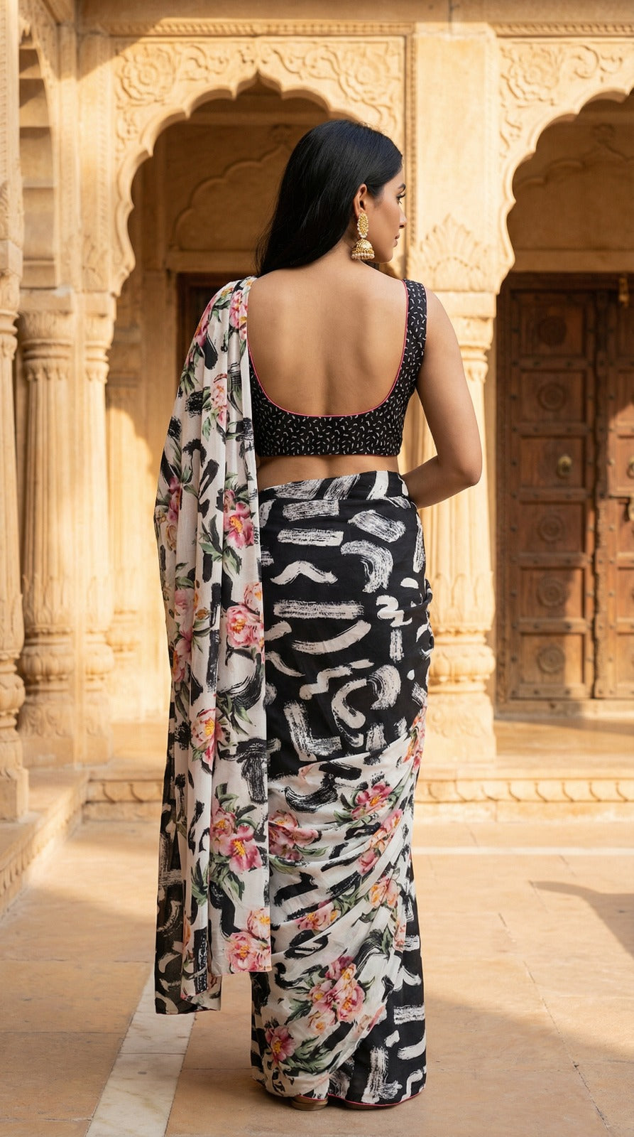 Geometric Print Crepe Silk Saree