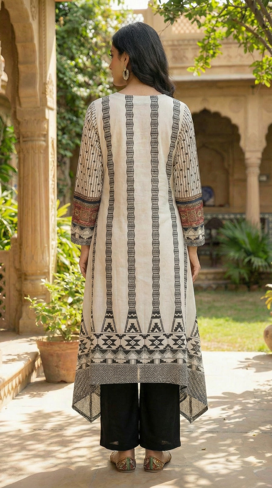3 Piece Mirror Yoke Kurta Set
