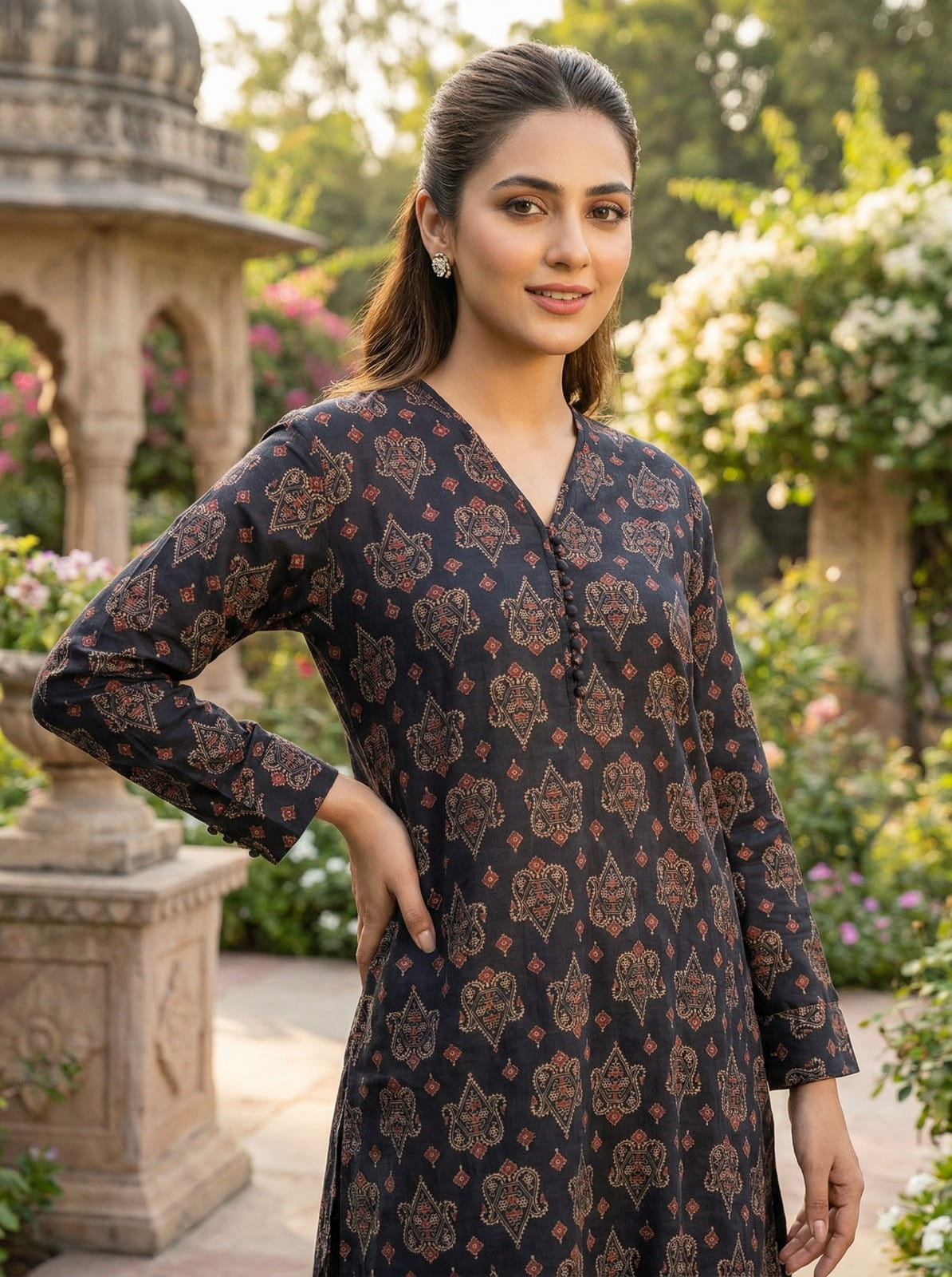 Pure Linen Silk Kurta Set - Geometric Print