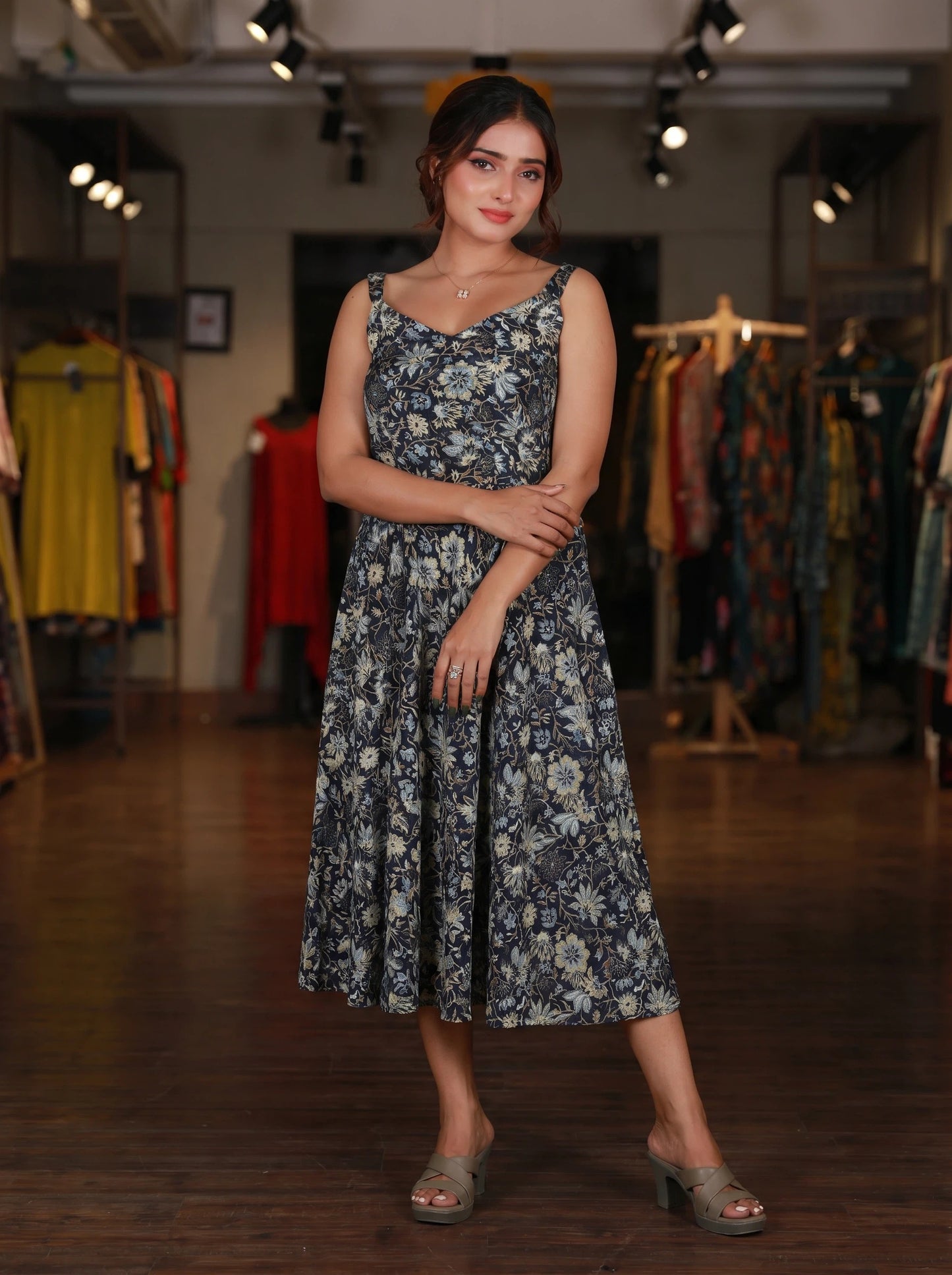 Navy Blue Floral Printed Strappy Short Dress